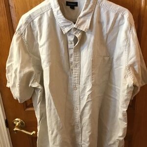 3 Men’s short sleeve button down shirts size XXL